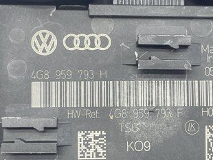 Блок управления двери 4G8959793H Audi A7