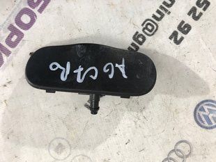 Форсунка омивача лобового скла 4G0955987 Audi A6