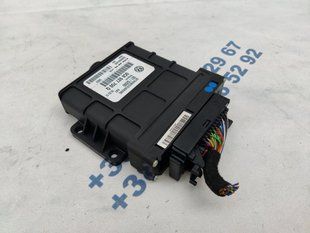Блок керування АКПП 0C8927750Q Audi Q7