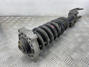 Стойка амортизатора в сборе с пружиной 7L8412021BQ Audi Q7