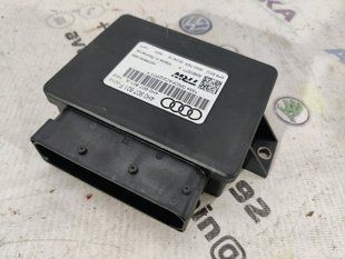 Блок управления стояночным тормозом 4H0907801F Audi A7