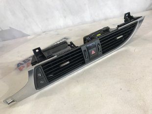 Дефлектор воздуховода 4G1820951G6PS Audi A7