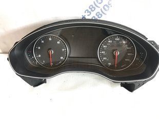 Комбінація приладів 4G8920932X Audi A6