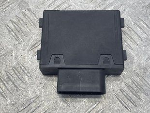Блок керування паливним насосом 8W0906093G Audi A4