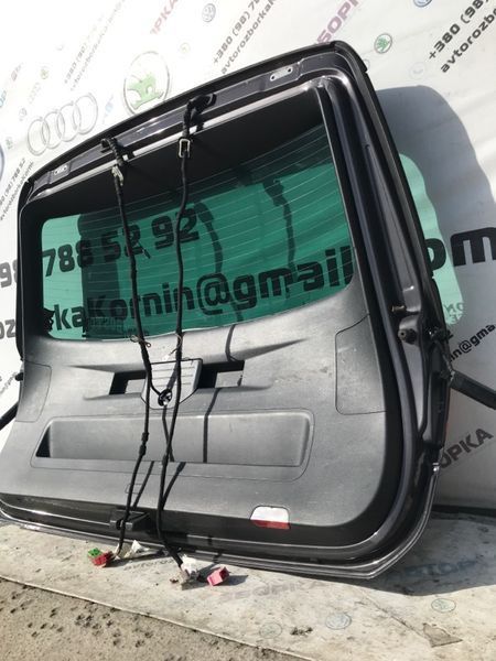 Крышка багажника 7P6827025B Volkswagen Touareg