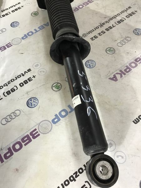 Стійка амортизатора в зборі з пружиною 561104ga1d Infiniti Q50