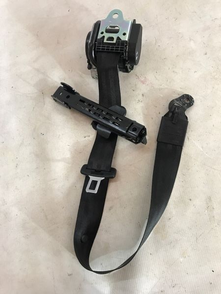 Ремінь безпеки 4L0857806H Audi Q7