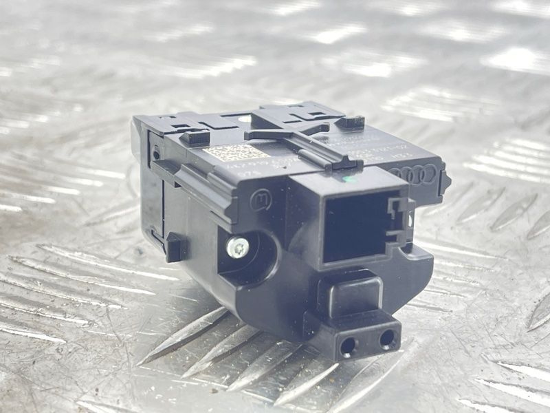 Кнопки регулировки громкости 4K2919600 Audi A6