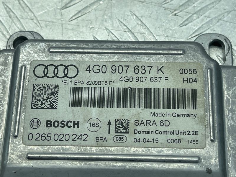 Блок керування подушками безпеки / SRS Audi A7