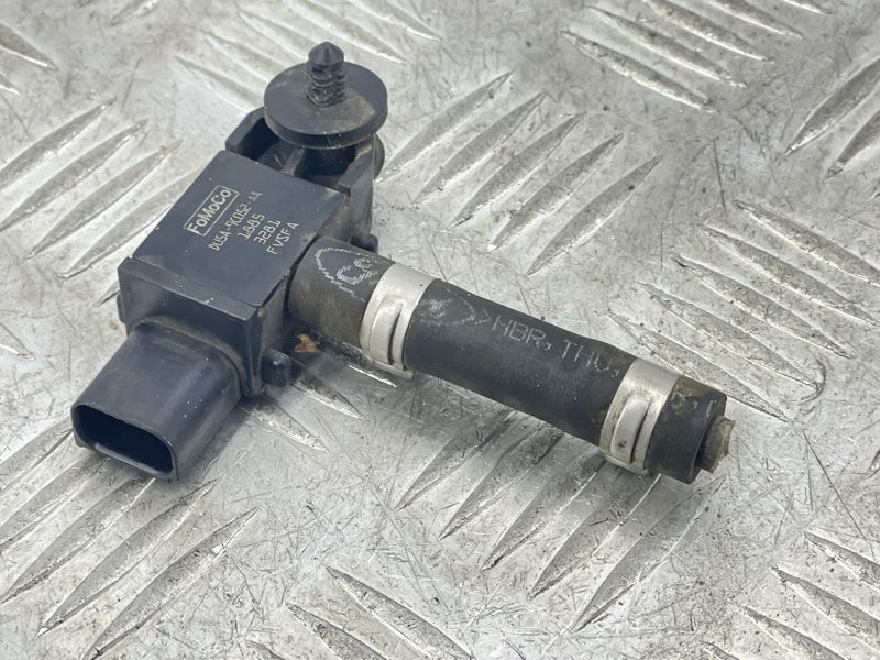 Датчик DU5A9C052AA Ford Fusion