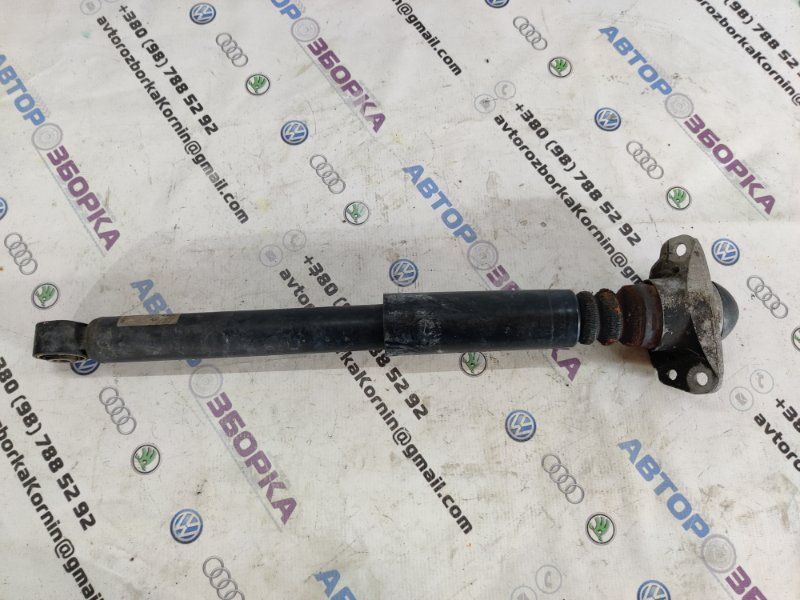 Стійка амортизатора 3C0513049CH Volkswagen CC