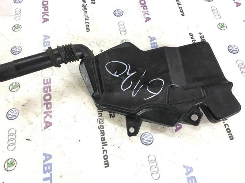 Заливна горловина бачка склоомивача 4G1955402 Audi A6