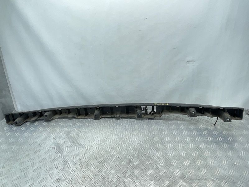 Направляюча заднього бампера 4M0807458 Audi Q7