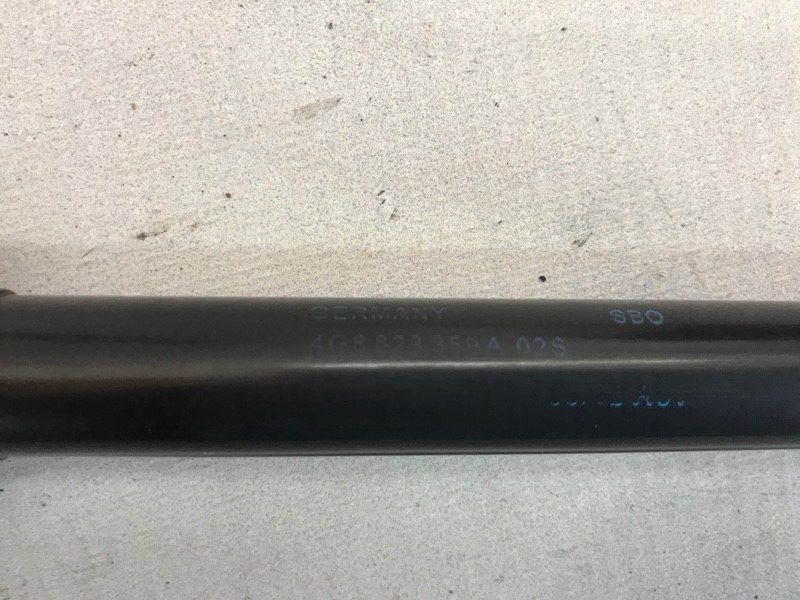 Газовий упор капота 4G8823359A Audi A6