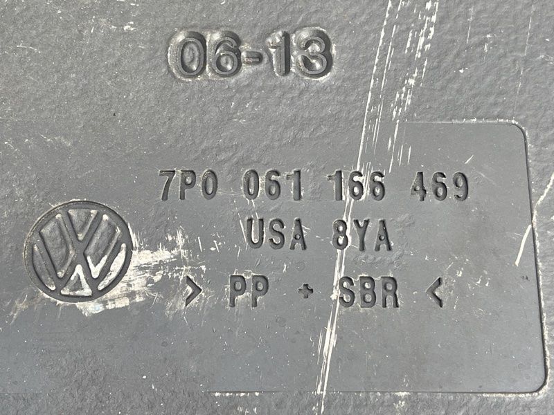 Килимок багажника 7P0061166469 Volkswagen Touareg