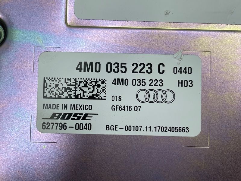Усилитель звука BOSE 4M0035223C Audi Q7