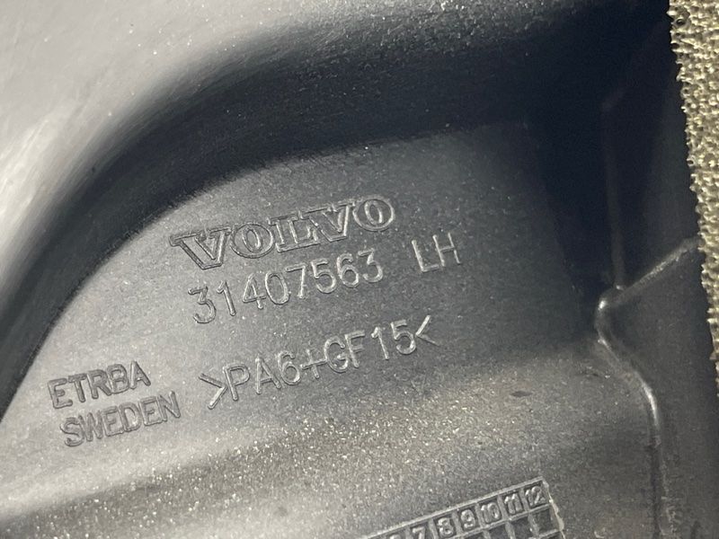 Облицовка проема стекла двери 31407563 Volvo XC60