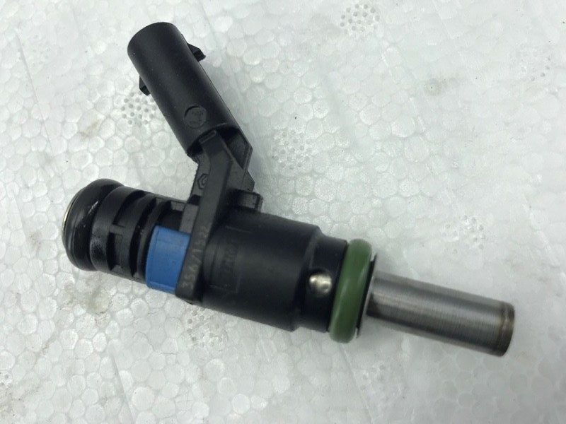 Паливна форсунка низького тиску 06E906031 Audi A6 Audi A6, Audi A7, Audi A8, Audi Q7