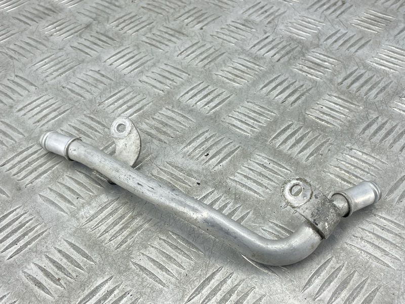 Трубка системы охлаждения 4G0121071N Audi A6 Audi A6, Audi A7
