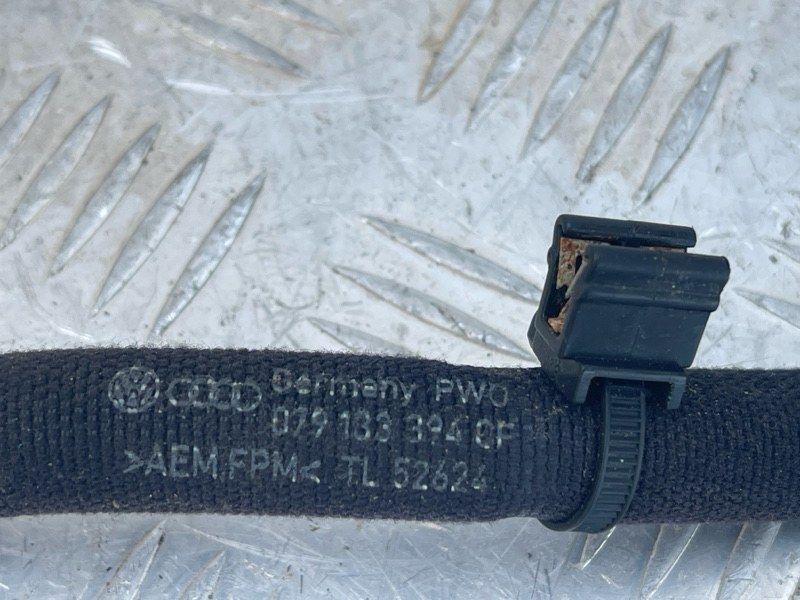 Патрубок 079133394cf Audi S8