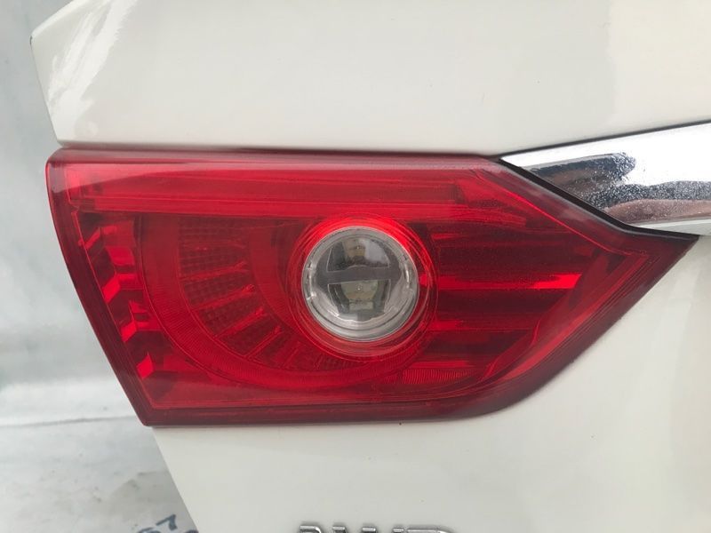 Стоп / ліхтар внутрішній 265554HB1B Infiniti Q50