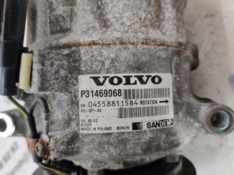 Компрессор кондиционера 31469968 Volvo XC60