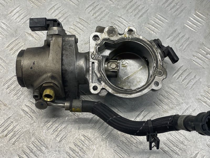 Корпус топливного насоса 06E103535D Audi Q7 Audi A4, Audi A5, Audi A6, Audi A7, Audi A8, Audi Q7, Audi S4, Audi S5, Audi S6, Audi S8