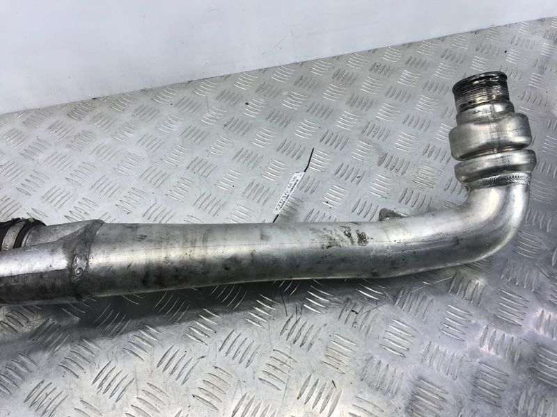Патрубок інтеркулера 7P0145941A Audi Q7