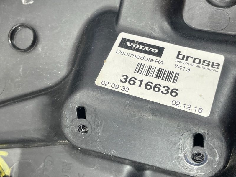 Склопідйомник Volvo XC60