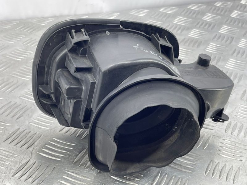 Корпус лючка крышки топливного бака в зборе DG93F27936 Ford Fusion