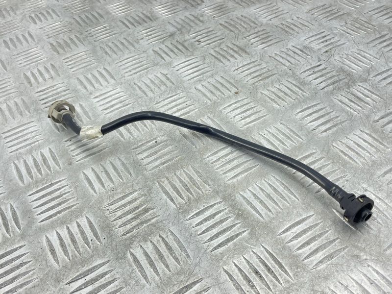 Трубка вентиляционная 4G0121081EJ Audi A6