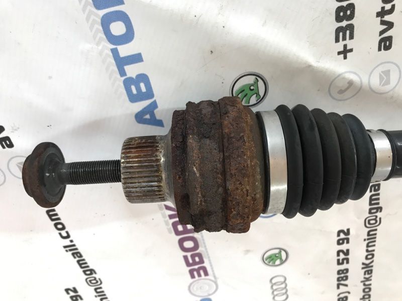 Піввісь 8K0501203M Audi A4 Allroad