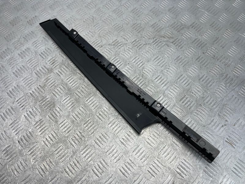 Накладка дверей 80A837901A5FQ Audi Q5