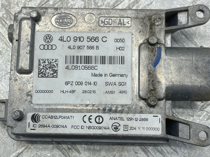 Датчик сліпої зони / блок керування асистента зміни смуги руху 4L0910566C Audi Q7