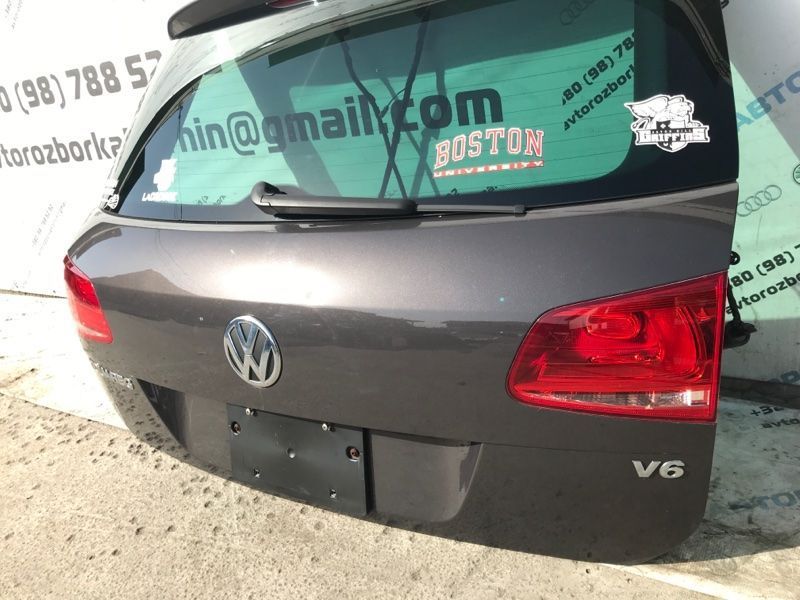 Крышка багажника 7P6827025B Volkswagen Touareg