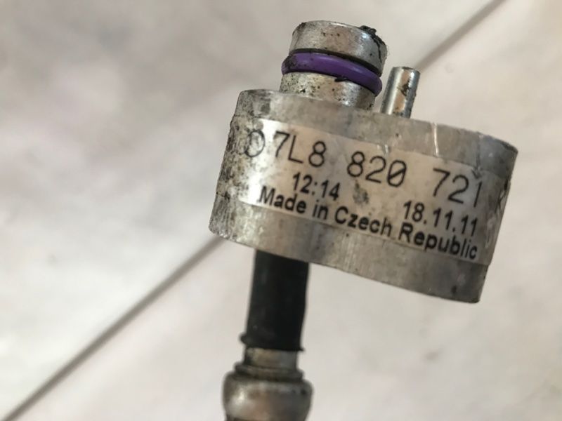 Шланг кондиціонера 7L8820721K Audi Q7