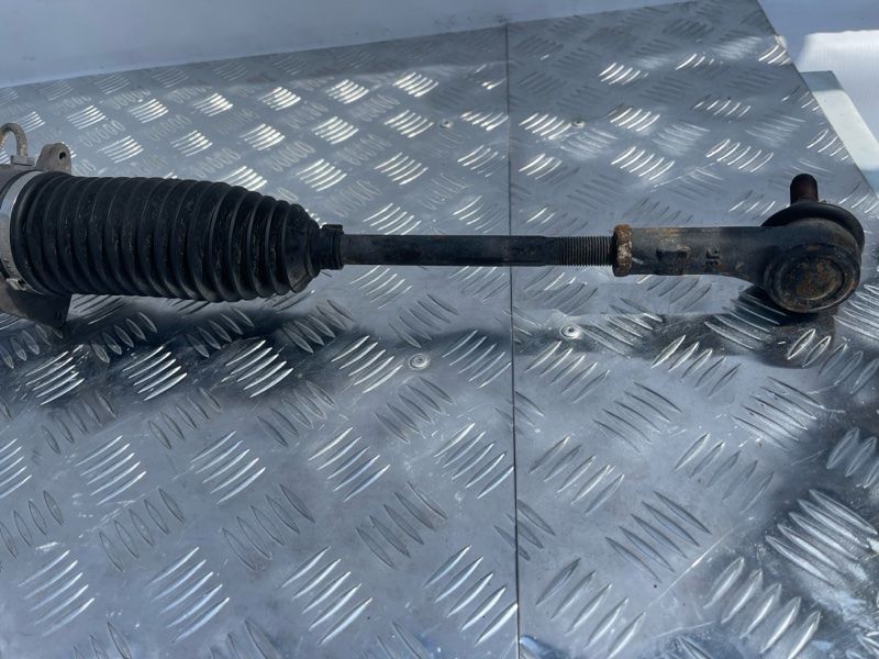 Рульова тяга з наконечником 7L0422804D Audi Q7