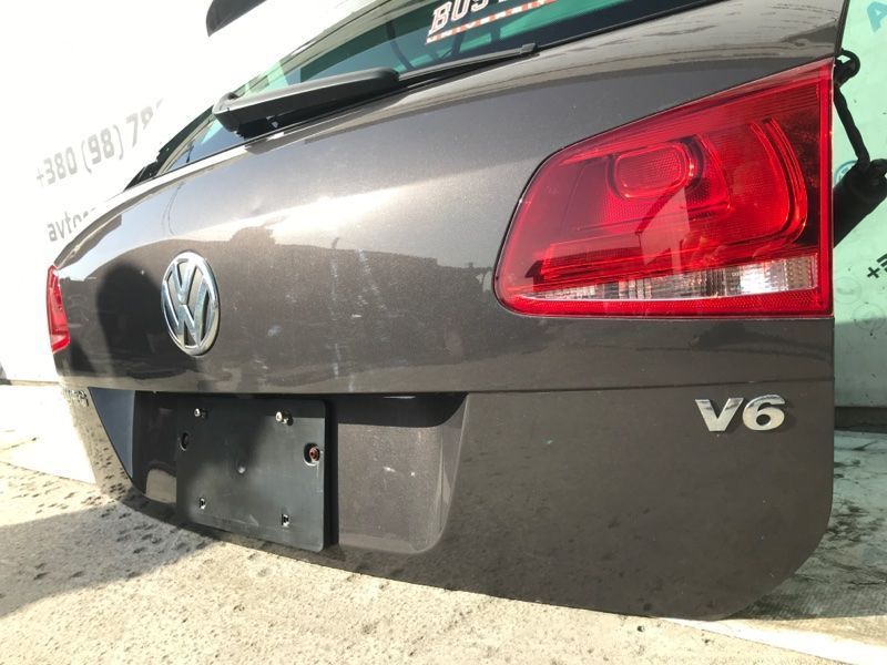 Крышка багажника 7P6827025B Volkswagen Touareg