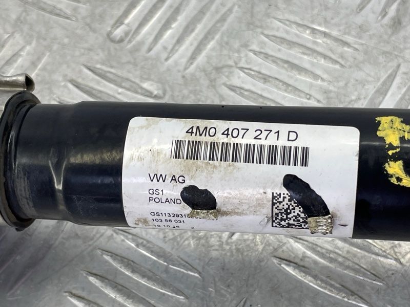 Полуось 4M0407271D Audi Q7