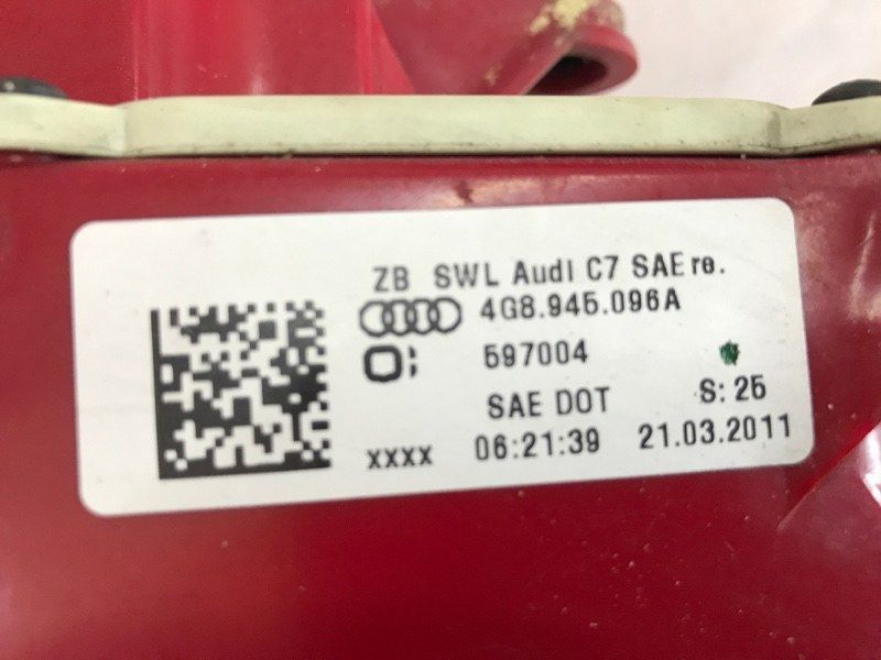 Стоп / ліхтар світлодіодний зовнішній 4G8945096A Audi A7