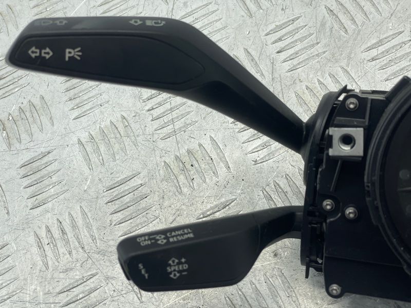 Блок підкермових перемикачів 4M0907129GD Audi Q7