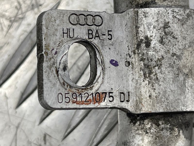 Трубопровод системы охлаждения 059121075DJ Audi Q7
