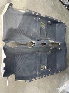 Настил підлоги салону 8W1863021R Audi A4