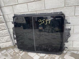 Панорама / Люк Audi A8