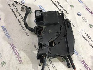 Блок запобіжників 7L0937548C Audi Q7