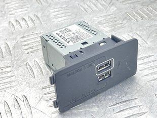 Блок USB Volvo XC60