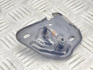 Скоба замка капота 4G0823186 Audi A6