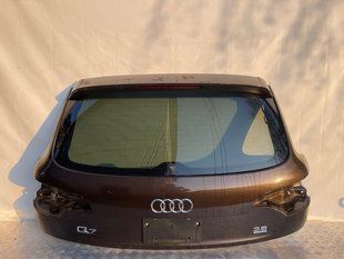 Крышка багажника 4L0827023B Audi Q7