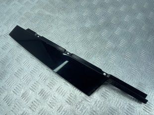 Декоративная накладка двери внешняя 4H0837902 Audi A8
