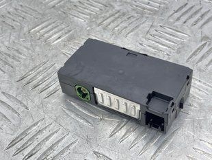 Блок USB 4M0035736A Audi Q7